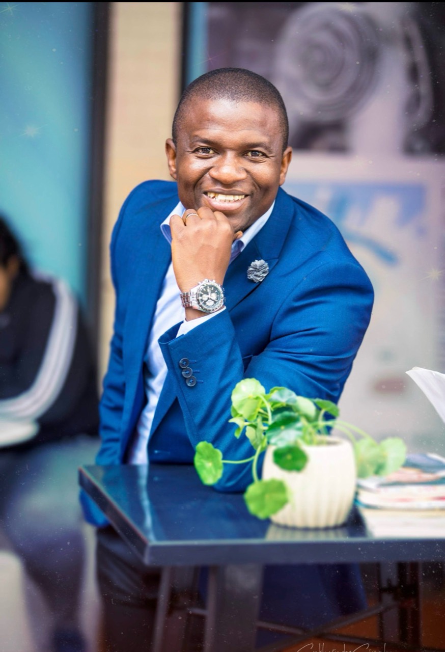 Dr. Sam Ekundayo